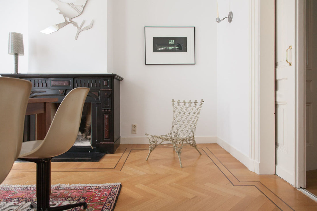 skirting board and architrave in modern living space